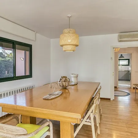 Virginie Torremirona Holiday home